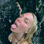 Foxy European Hunnies Pleasure Two Holes!